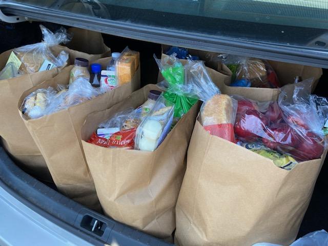 Picture of trunk loaded with groceries.